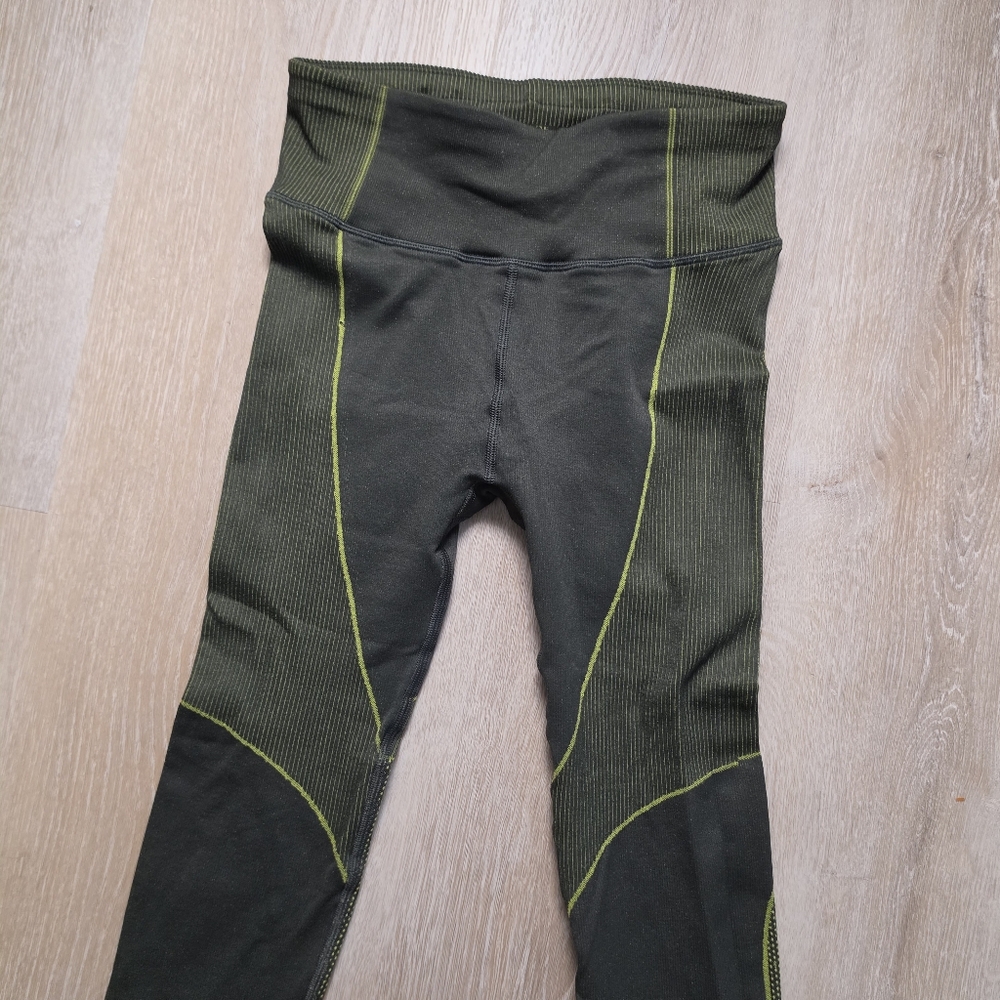 Sweaty Betty Speedy Seamless Running Leggings - Picture 2 of 8